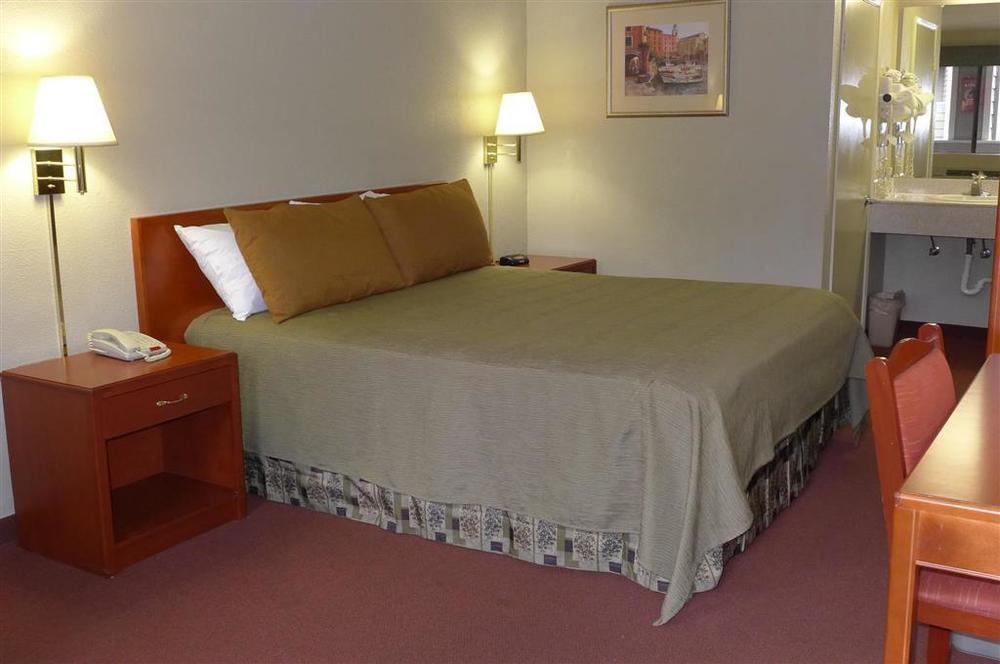 Good Nite Inn Calabasas Oda fotoğraf