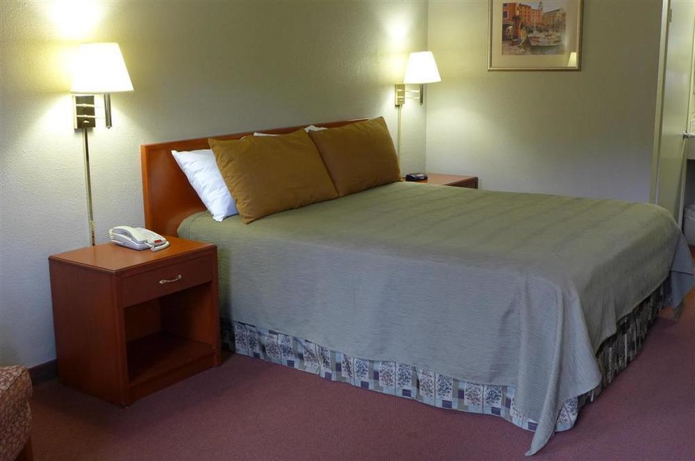 Good Nite Inn Calabasas Oda fotoğraf